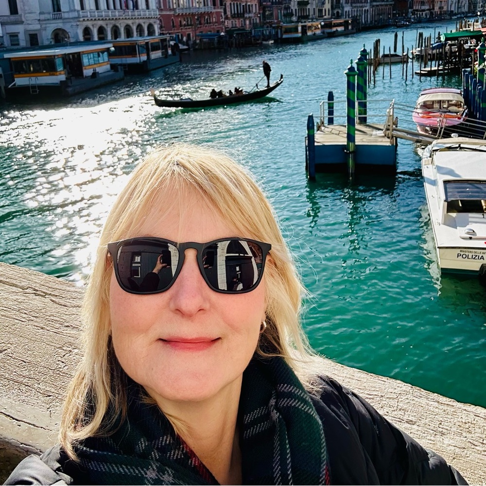 Meet your Posher, Deanne